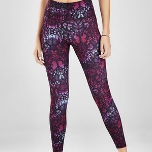 Fabletics high-waisted printed powerhold 7/8
